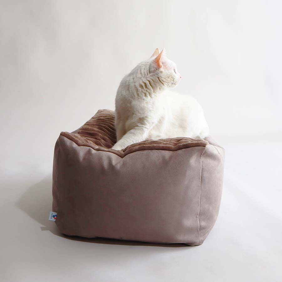 HOUSSES SEULES - Velours Taupe ou Ecru- Modèles Berlingot Coussin Cube