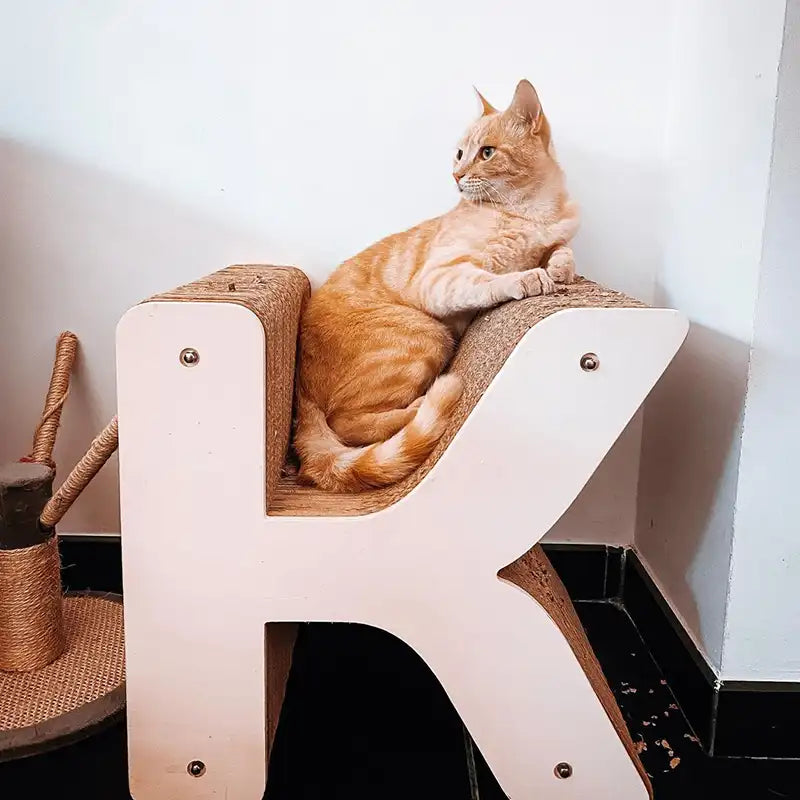 chaton-lynx-carton-xxl-griffe-griffoir-lettre-k-meuble-grand-qualité-haut-de-gamme-homycat