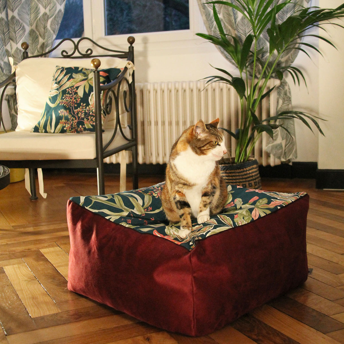 Cube Pouf Émeraude fleuri - Couchage pouf chat design