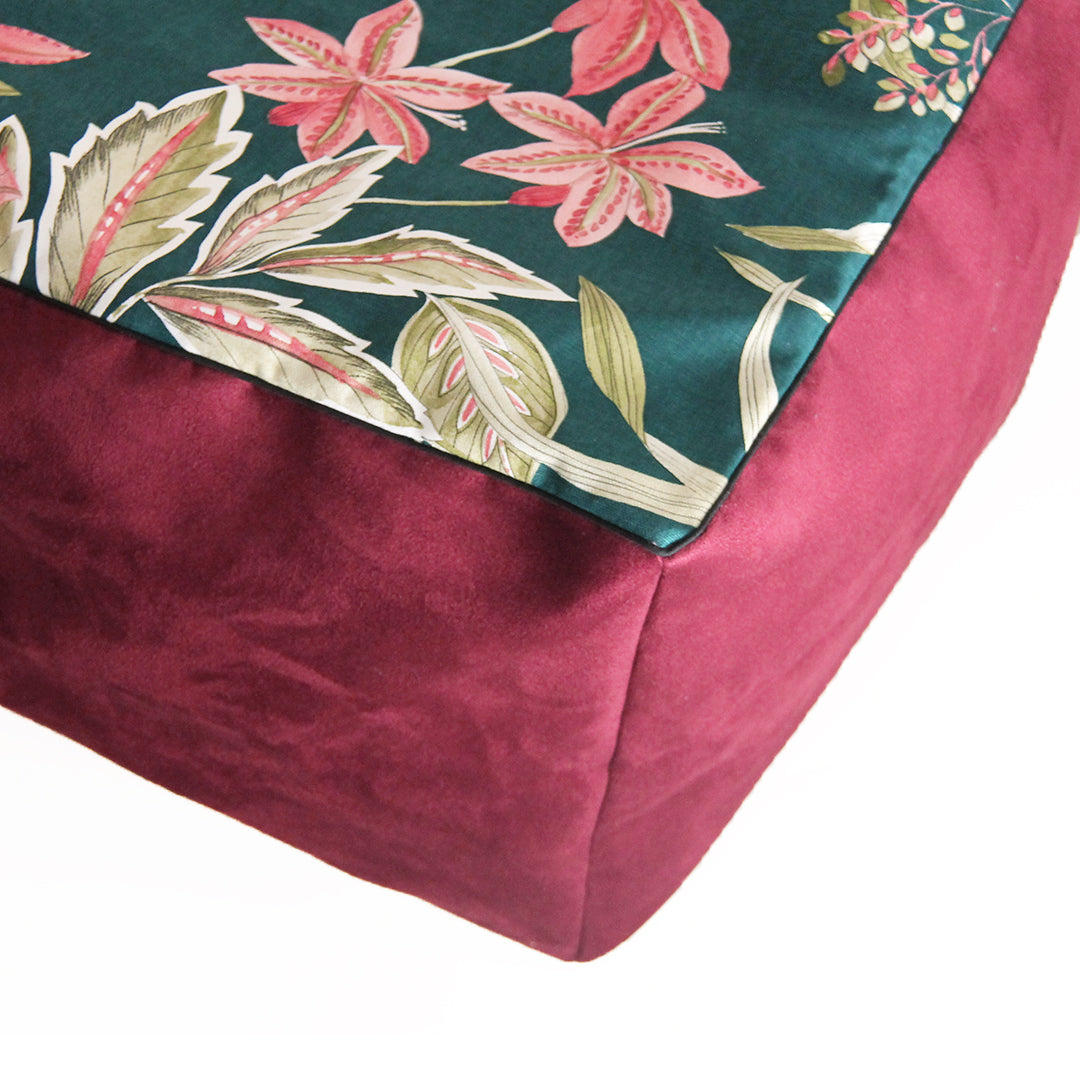 Cube Pouf Émeraude fleuri bordeaux - Couchage pouf chat design
