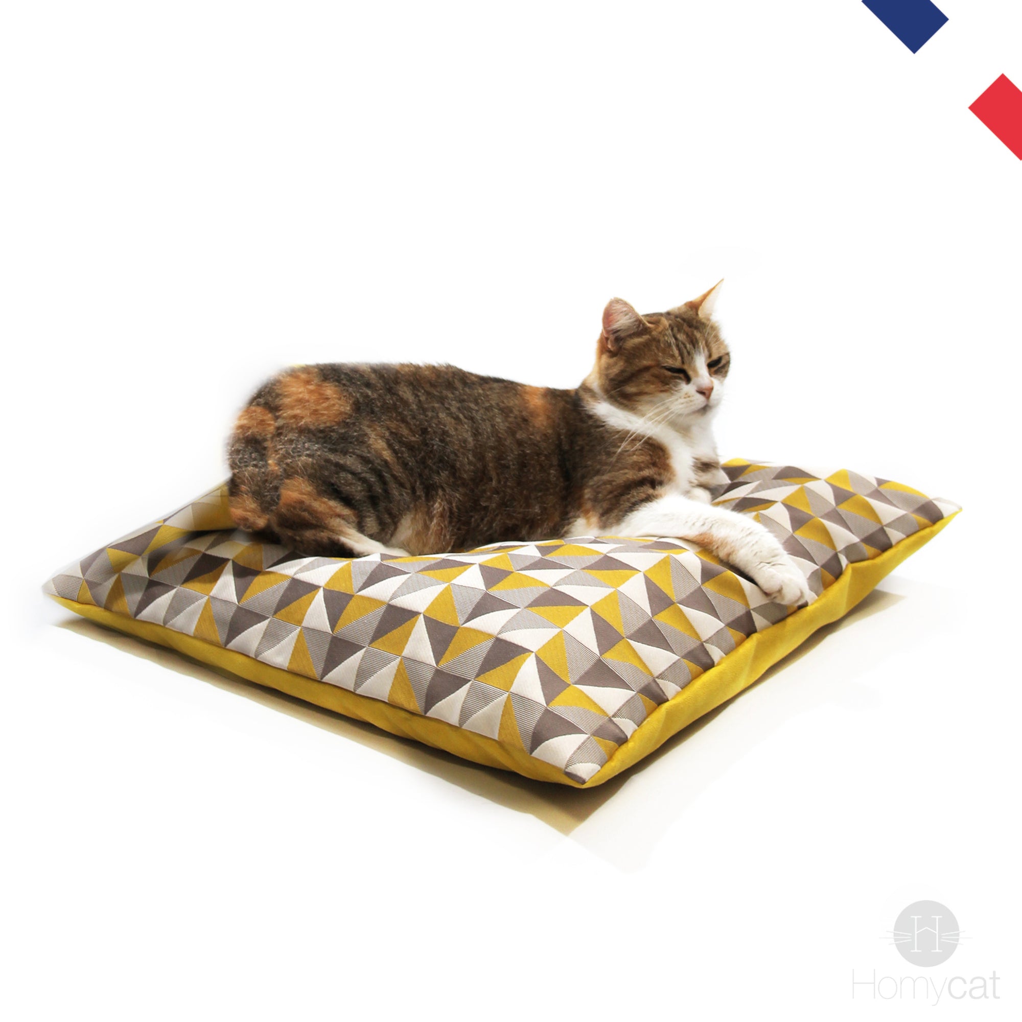 Coussin XL Triangle Jaune - Couchage chat design