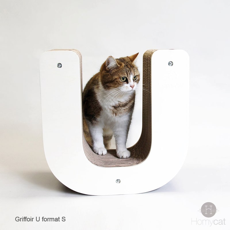 chat-griffoir-lettre-u-grattoir-alphabet-design-deco-france-homycat