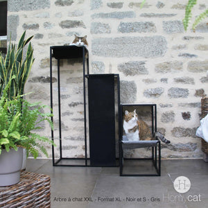 Photo de l'arbre à chat Élégance modèles XL en noir de chez Homycat