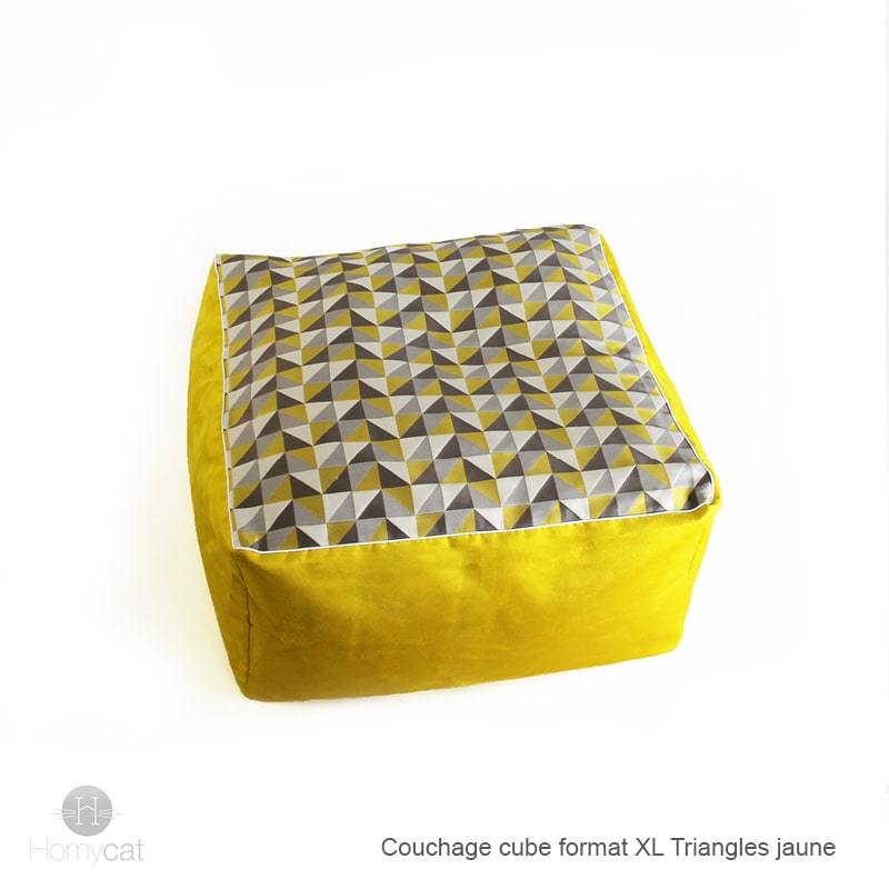 Cube triangles jaunes - Couchage pouf chat design